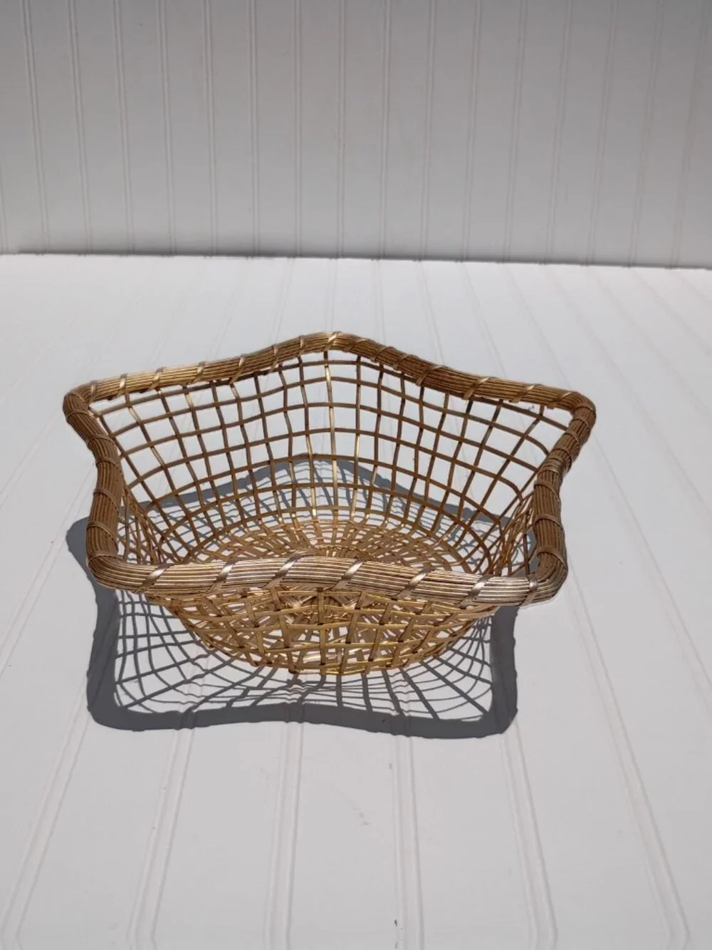 Vintage Brass Star Shaped Bread Basket Made in India Holiday Christmas Gold 12